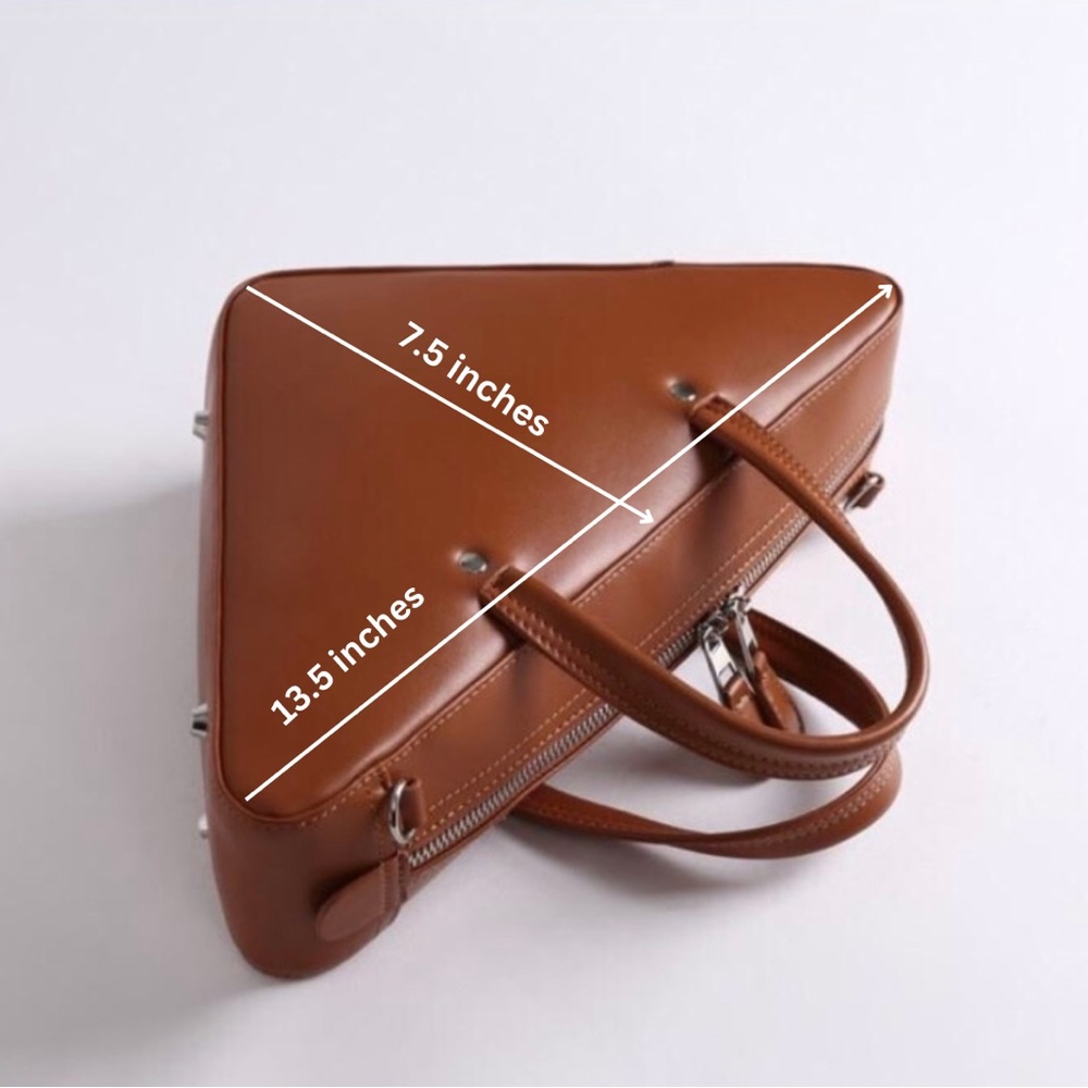 NWT Triangle Duffle Bag - Picture 3 of 3